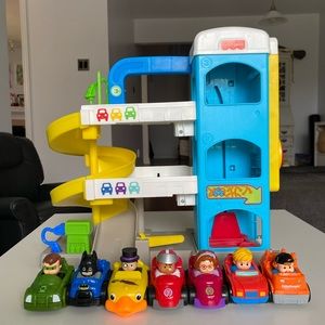 Fisher price little people car garage.